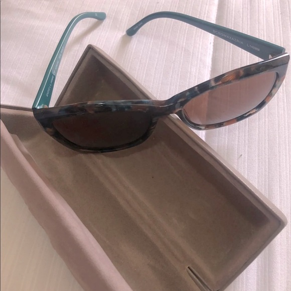 BCBGMAXAZRIA sunnies